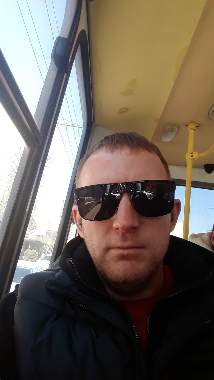  33046589  , 39 ,    