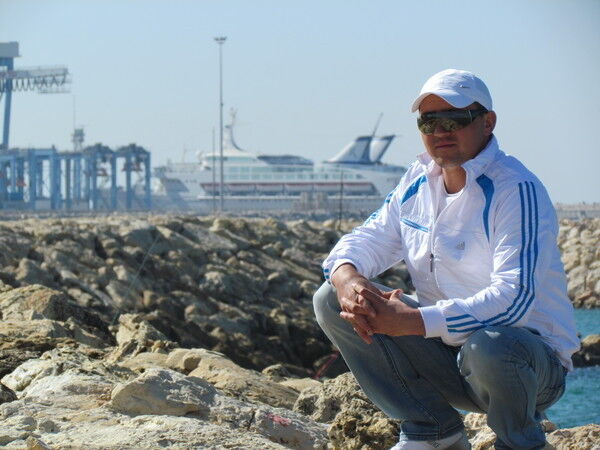  ,   Sergiu, 39 ,   