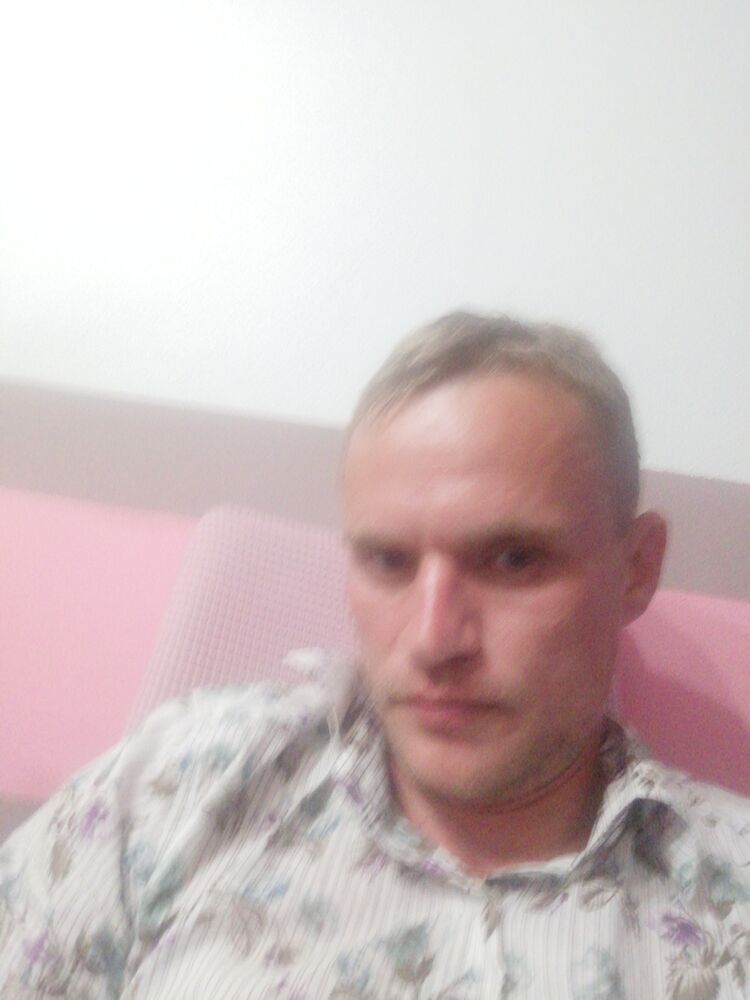  ,   Bezimeni, 42 ,   