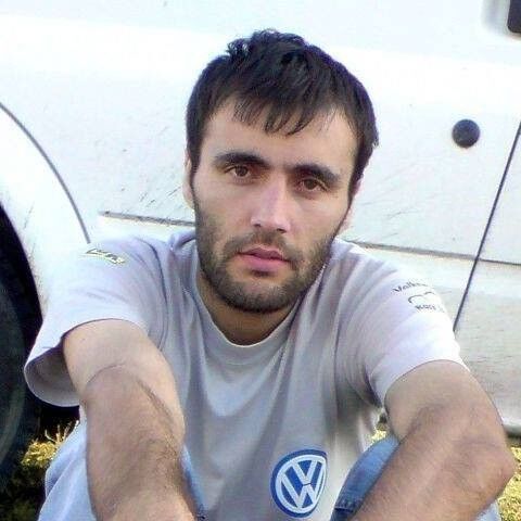  ,   Gio, 38 ,   