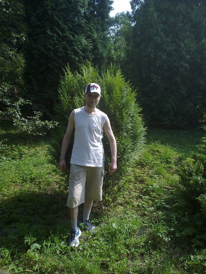  ,   Andrii, 42 ,   ,   , c 