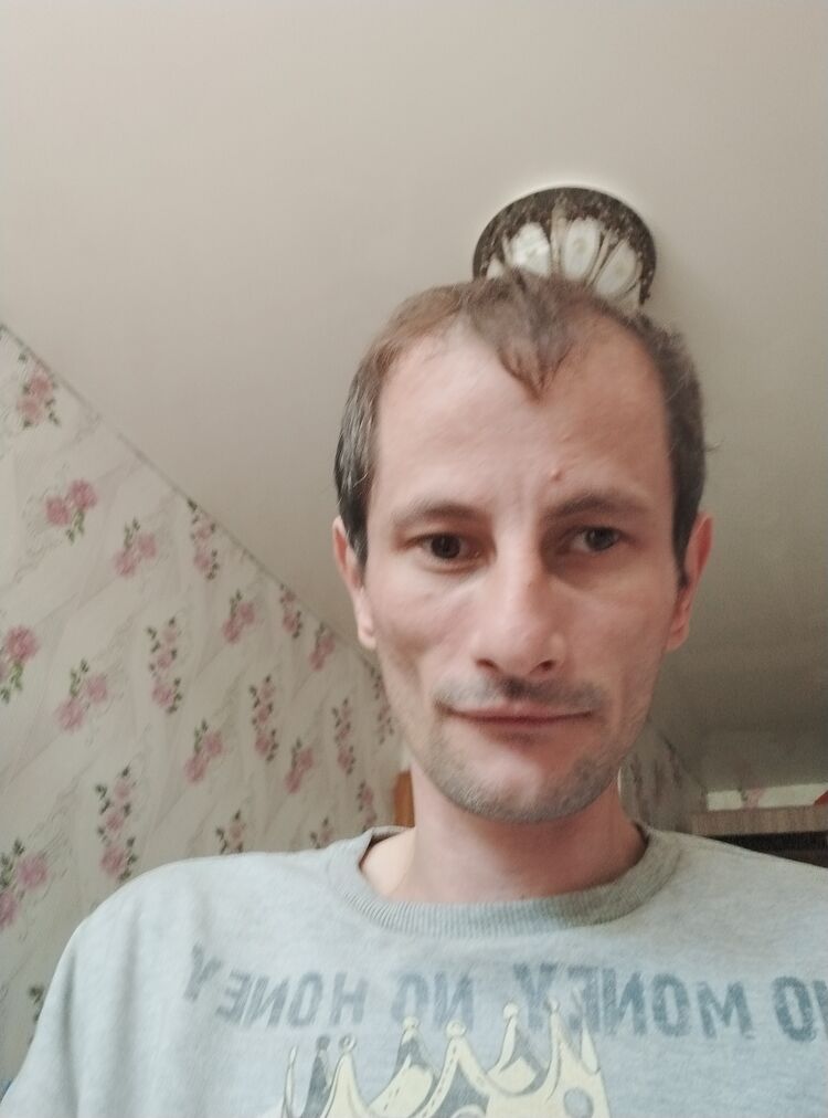  52793159  , 38 ,    
