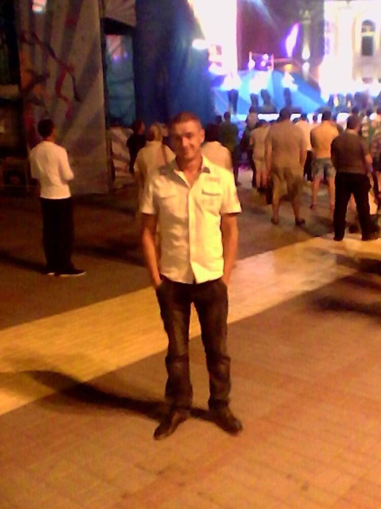  16593879  Igori, 46 ,    