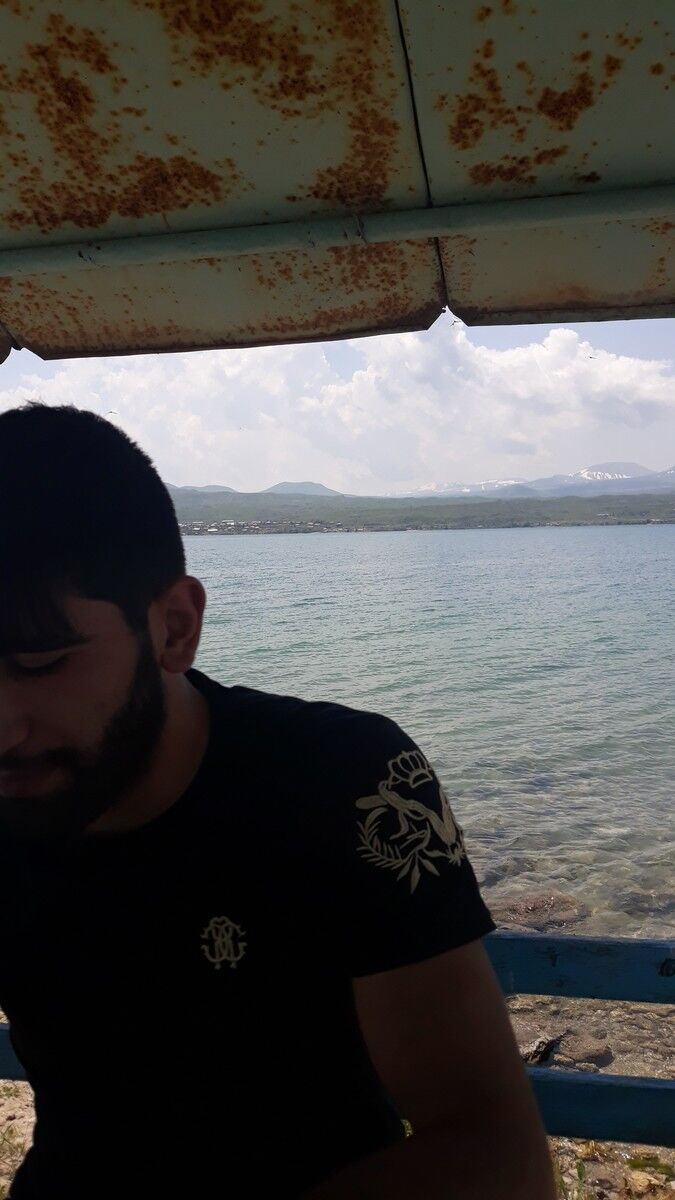  ,   Arman, 31 ,   