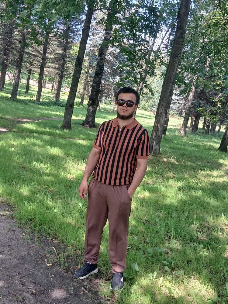  52793819  Sardorbek, 22 ,    