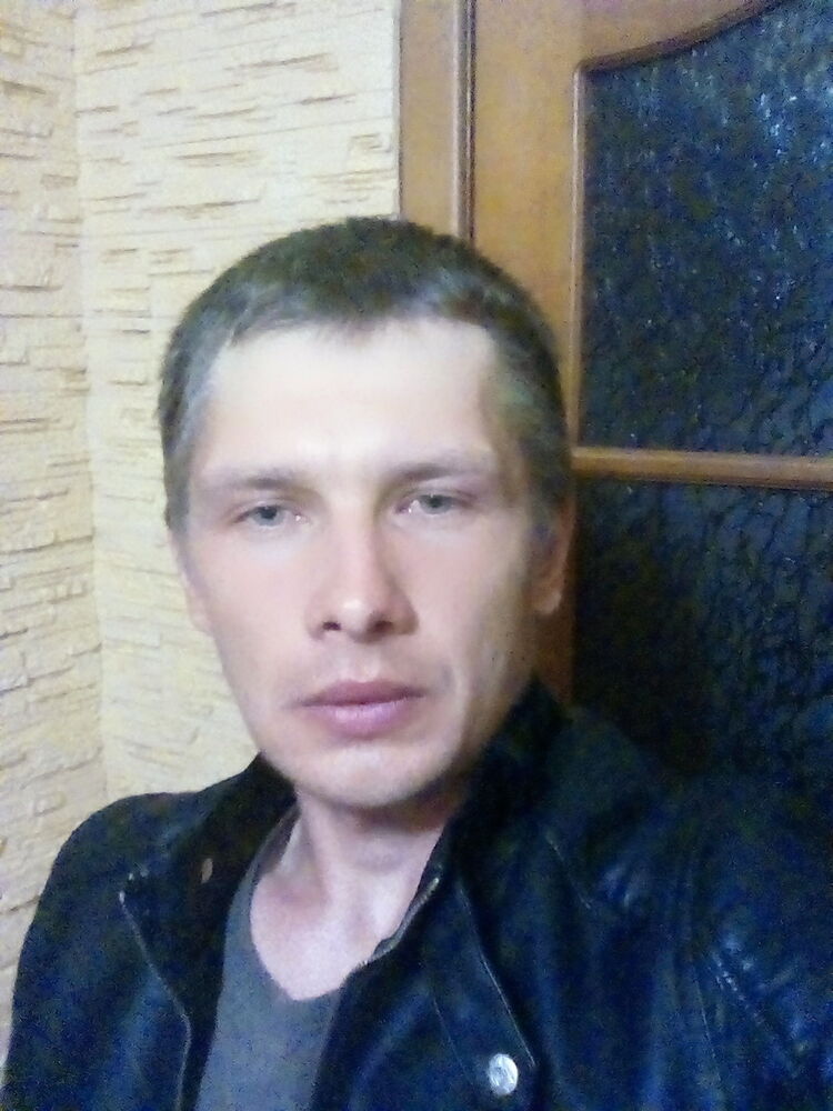  17272959  Maxim, 40 ,    
