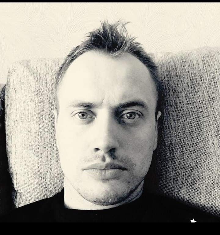  18745499  , 37 ,    