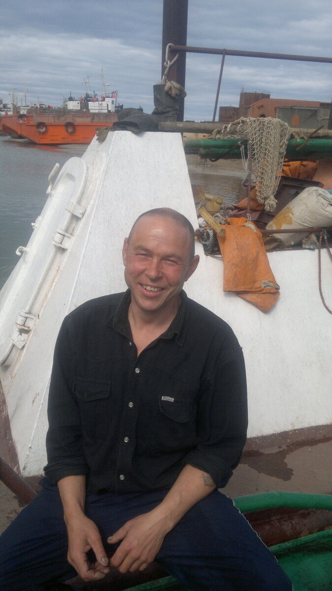  7334289  Alexandr, 58 ,    -