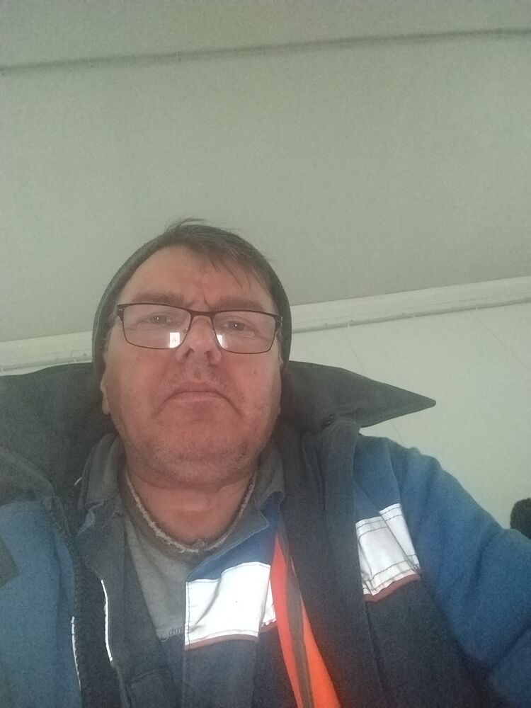 46521539  , 52 ,    