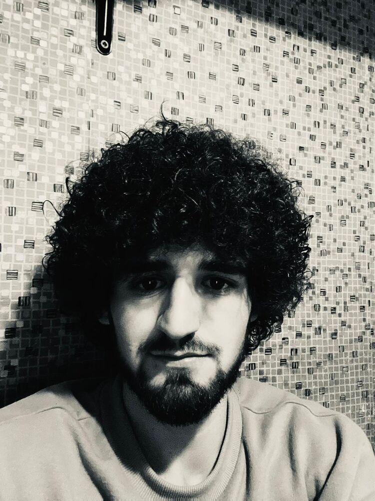  24234339  Jovid, 26 ,    