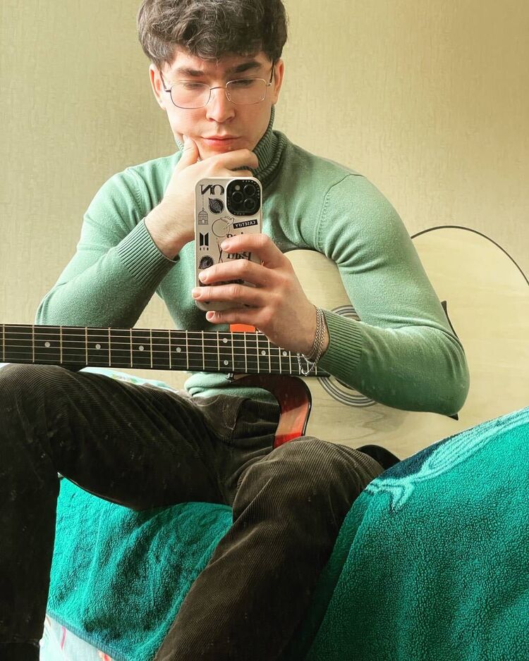  -,   , 24 ,   ,   