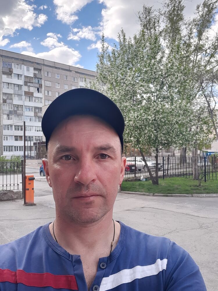  ,   Evgeny, 37 ,   ,   , c , 
