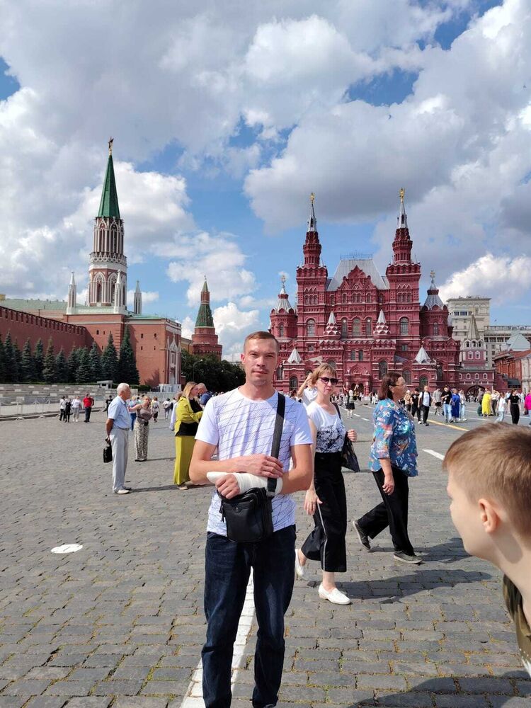  52999099  Vladimir, 29 ,    