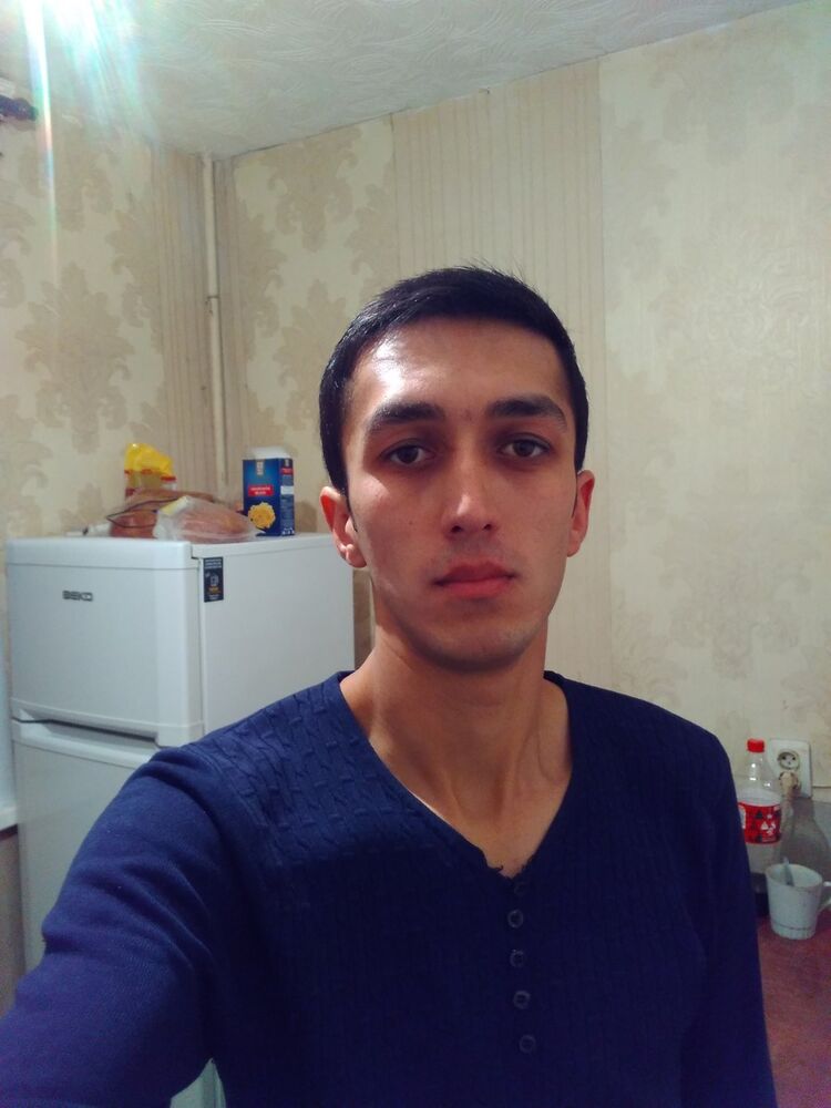  -,   Dilshodbek, 32 ,   ,   , c 