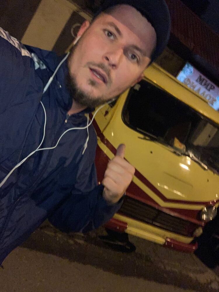  52446439  , 31 ,    