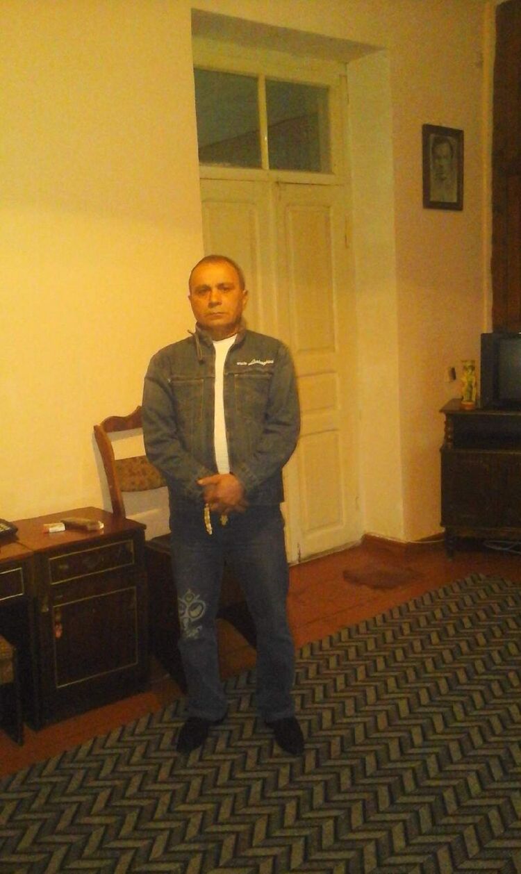  35935489  , 59 ,    