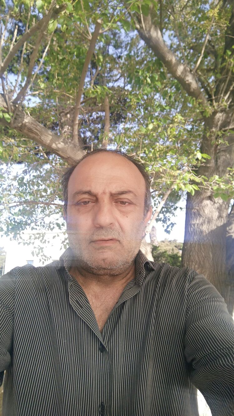  42811459  Elcin, 59 ,    