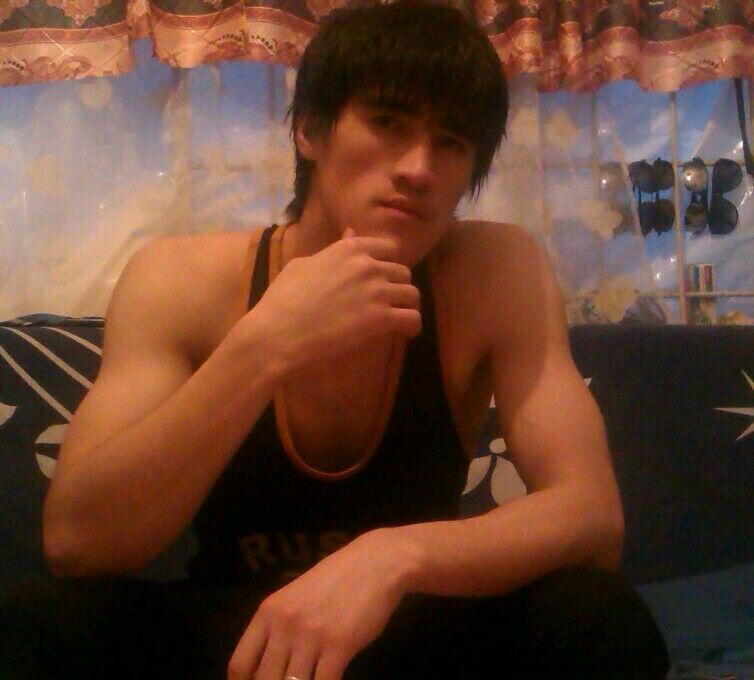  32629089  Farruh, 32 ,    