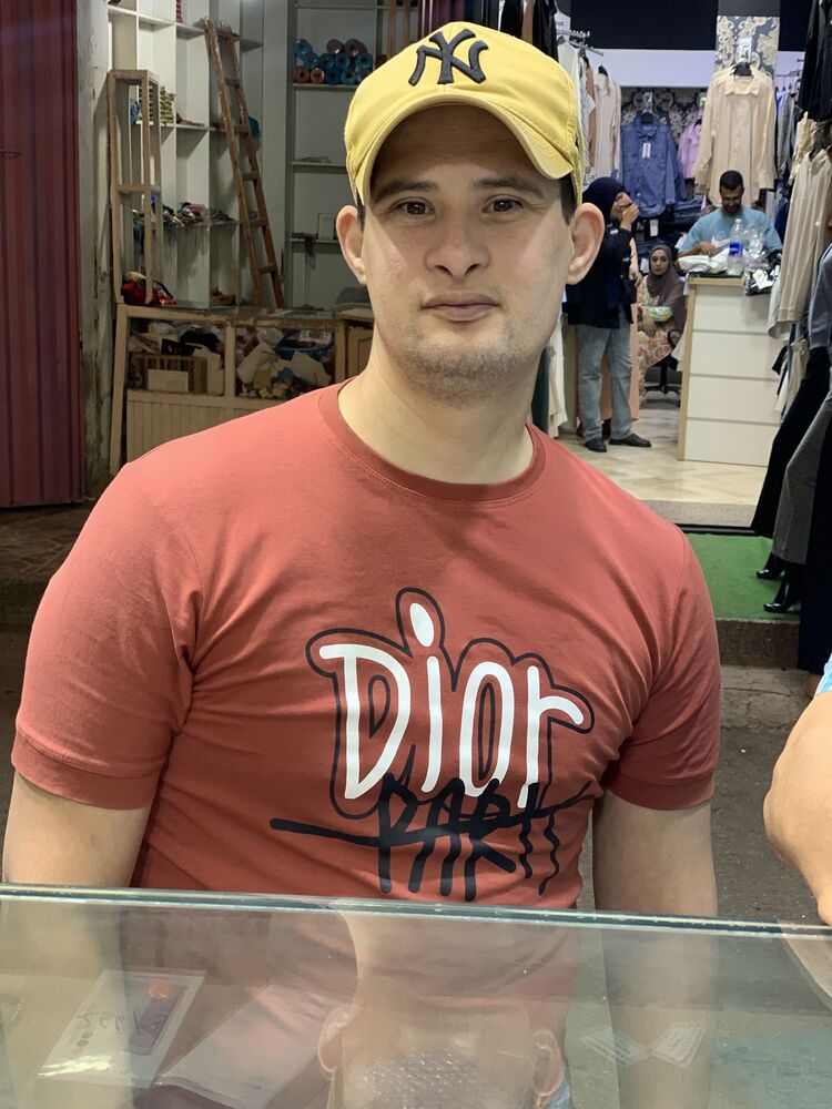  ,   Store, 32 ,   ,   