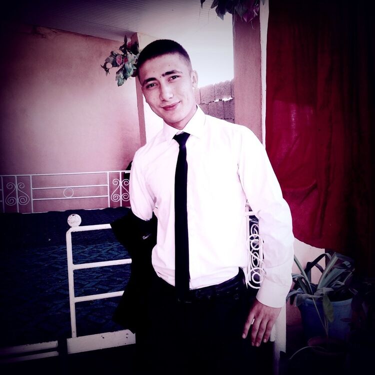  9780569  Ruslan, 30 ,    