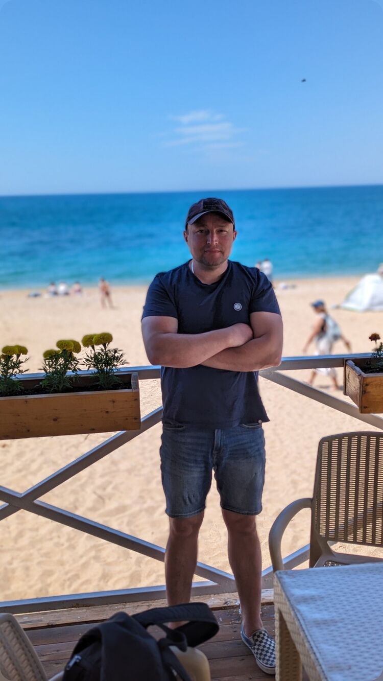  ,   Evgeny, 46 ,   ,   , c 