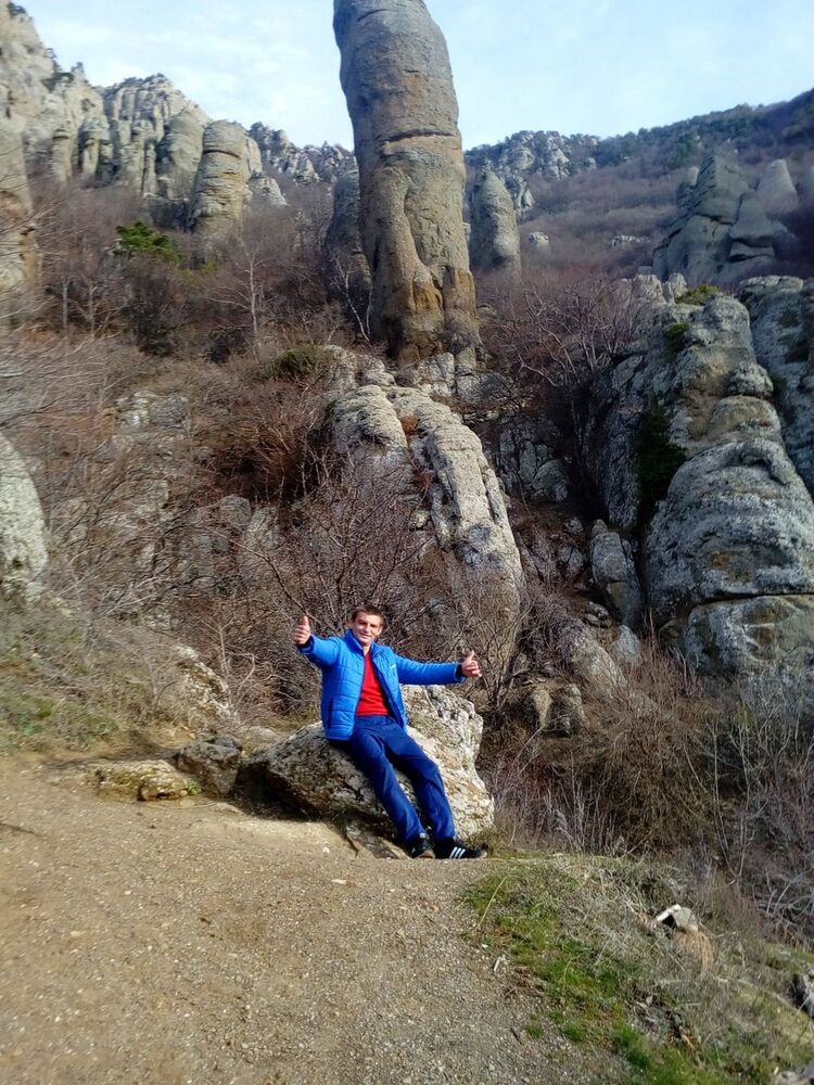  ,   Slavik, 36 ,   ,   , c 