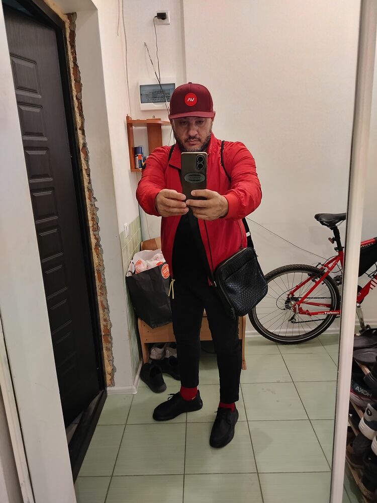  53568189  , 46 ,    