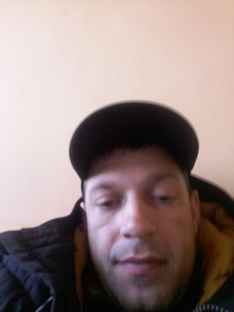  15700529  Serhei, 38 ,    -