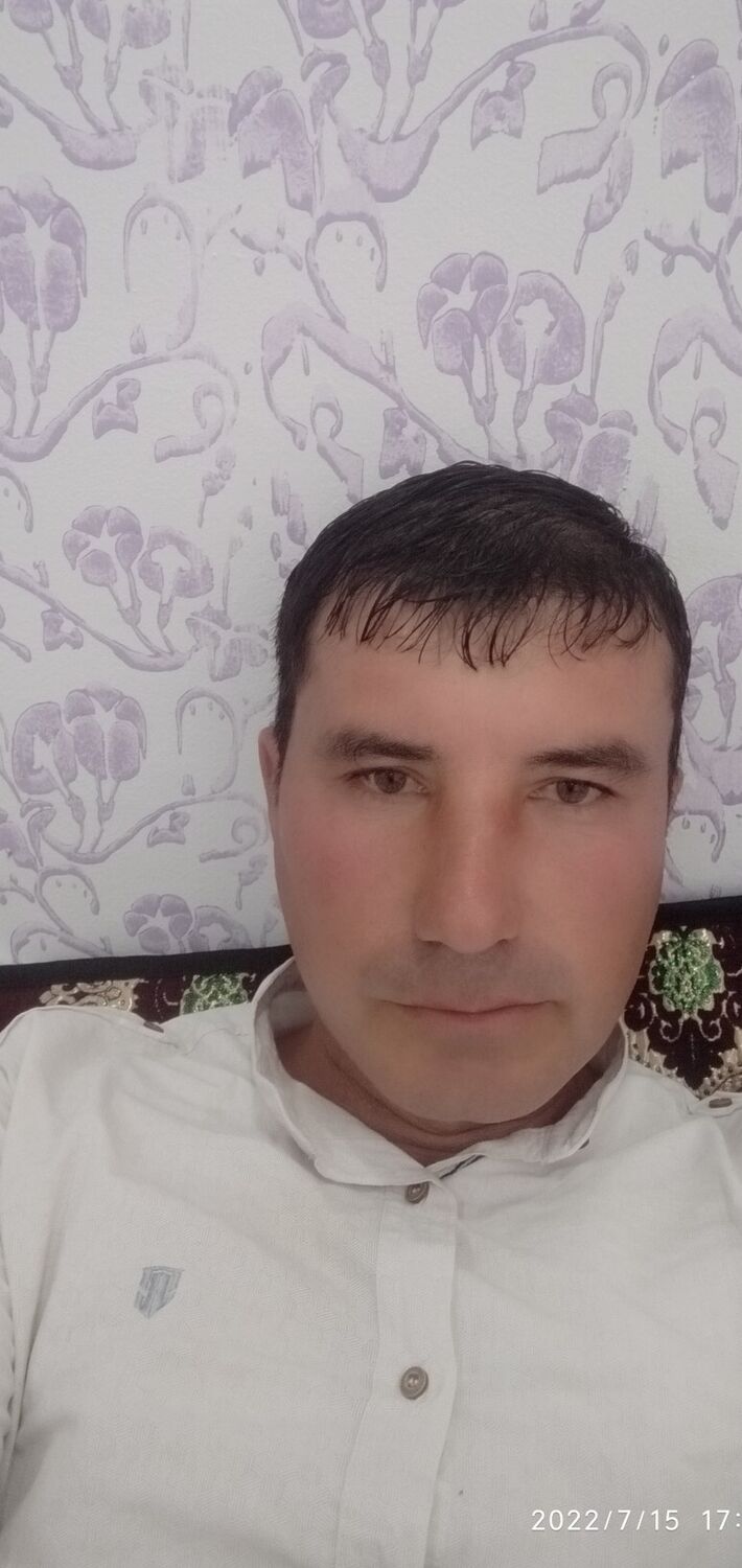  31585679  Quvonchbek, 43 ,    