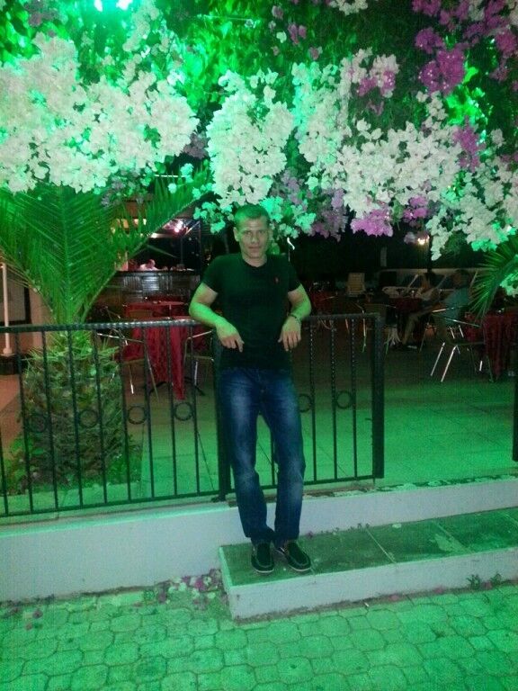  ,   Alexandr, 40 ,   ,   , c , 