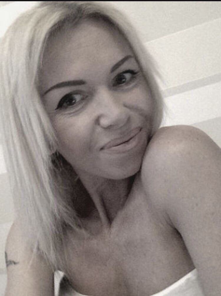  ,   Alena, 53 ,   c , 