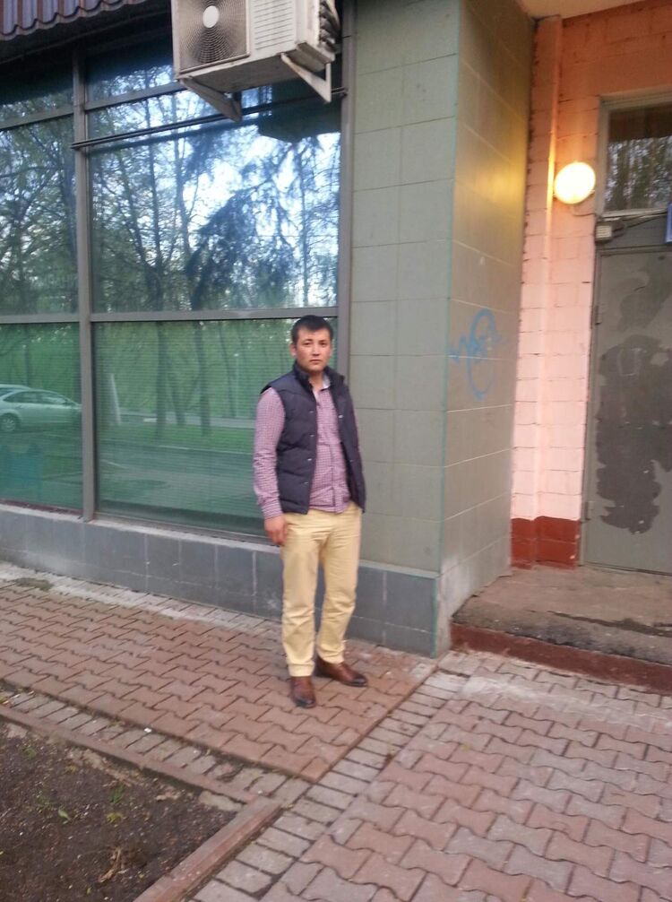  33239609  Sarvar, 38 ,    