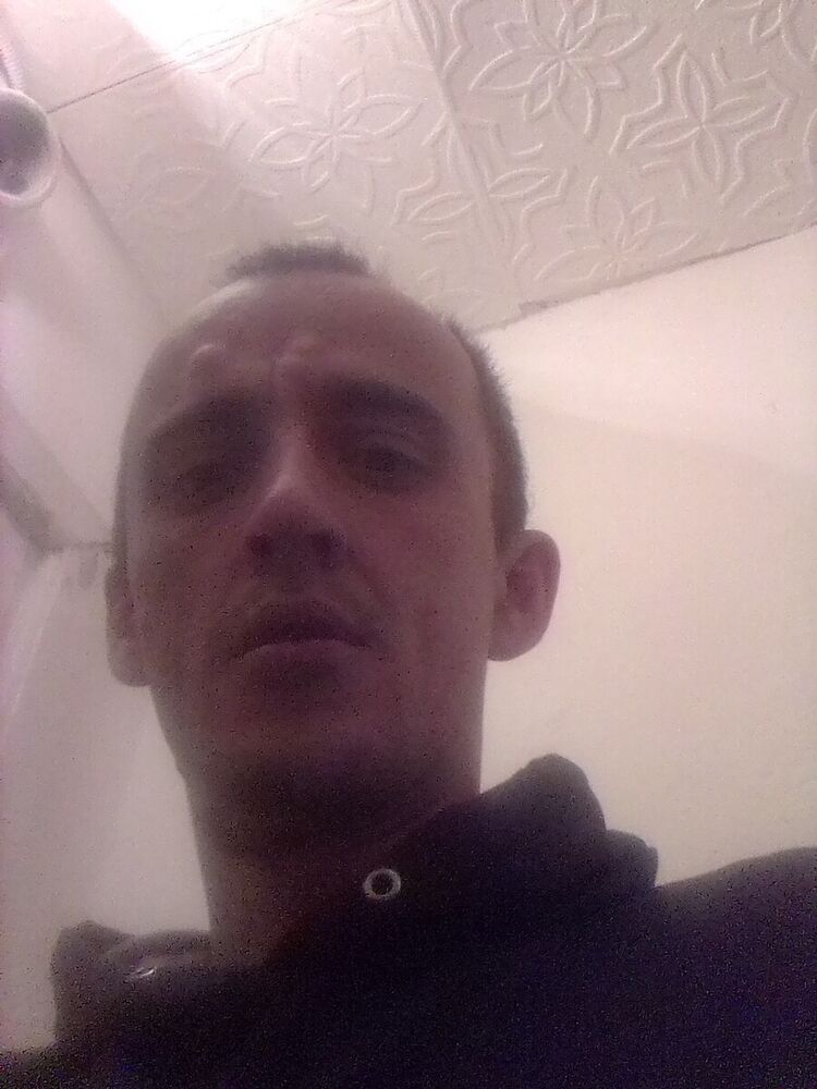  21338159  , 34 ,    