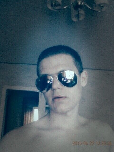  8421999  , 28 ,    