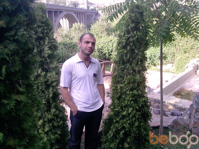  1362119  Arman, 41 ,    