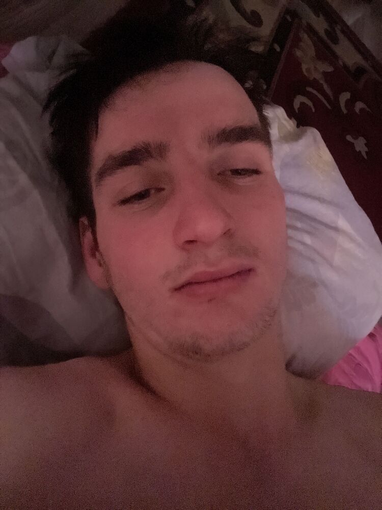  30241109  Ivan, 26 ,    