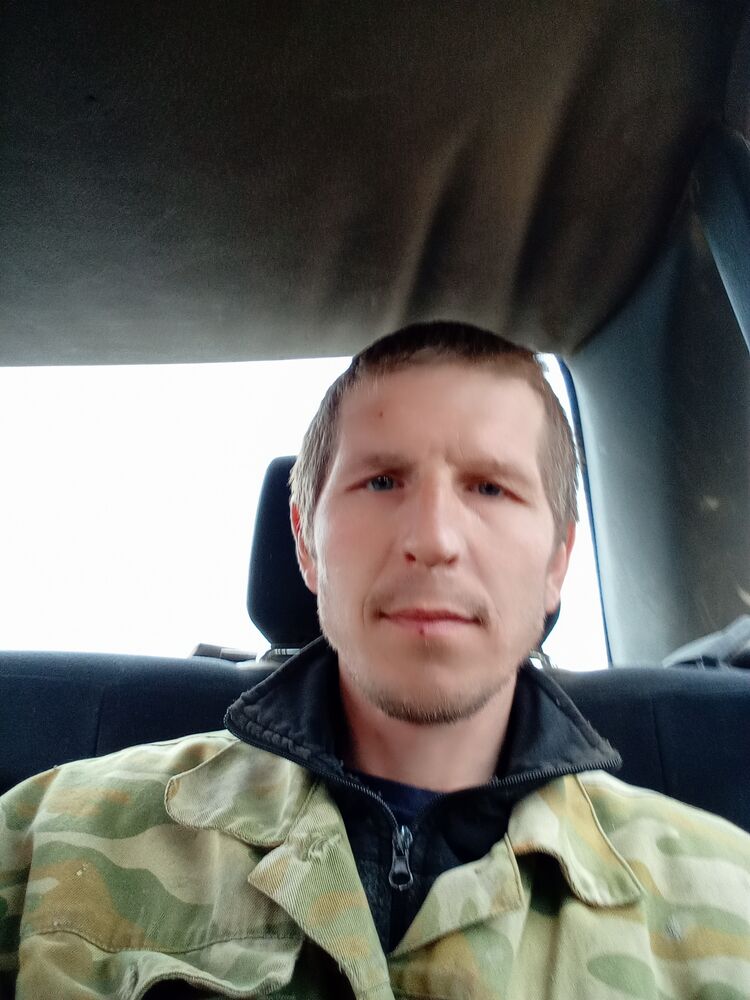  42022259  , 38 ,    