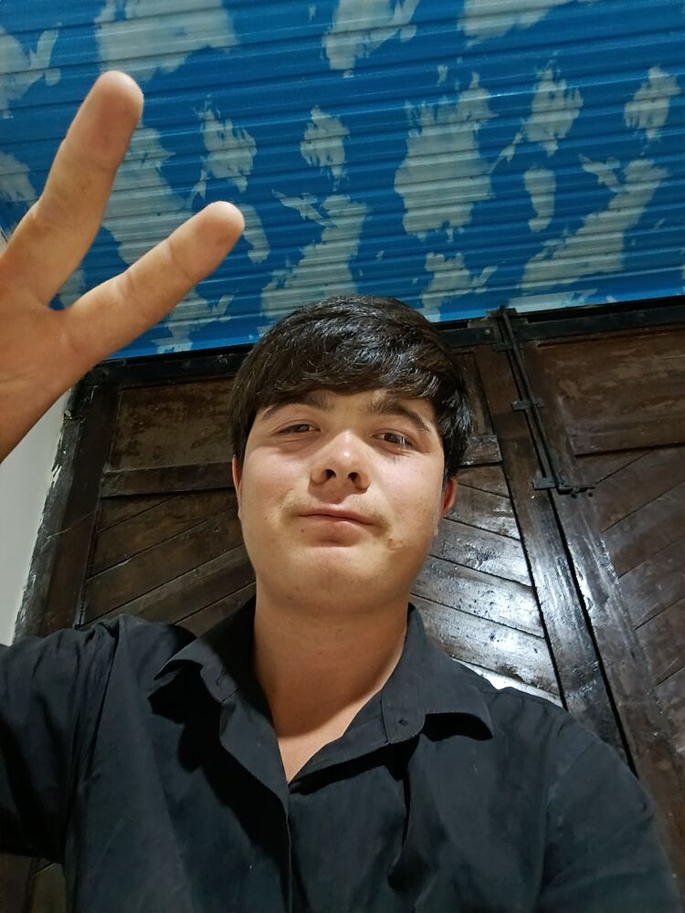  52837989  , 18 ,    