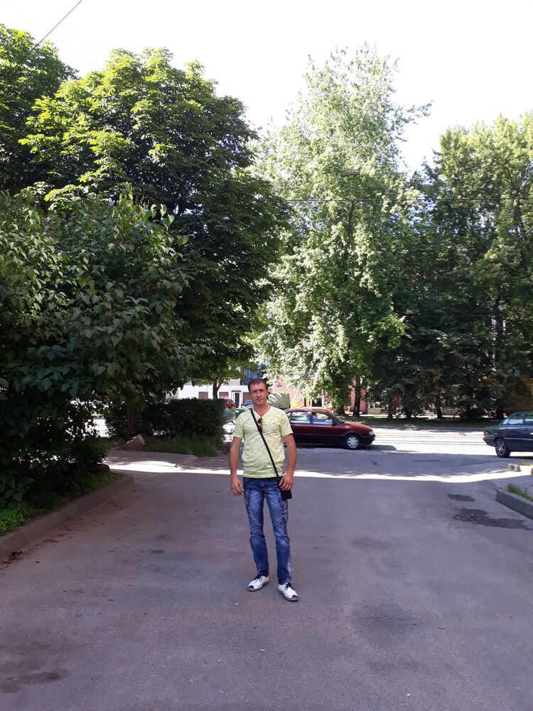  ,   Oleg, 40 ,   ,   , c 