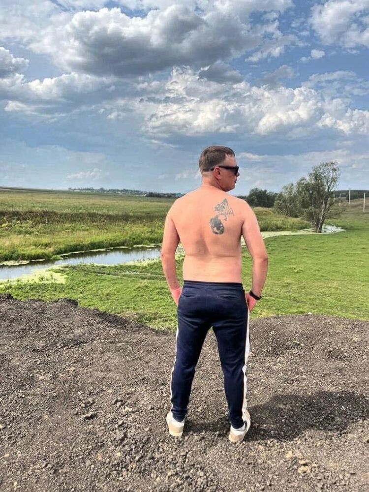  37852619  Wladimir, 30 ,    