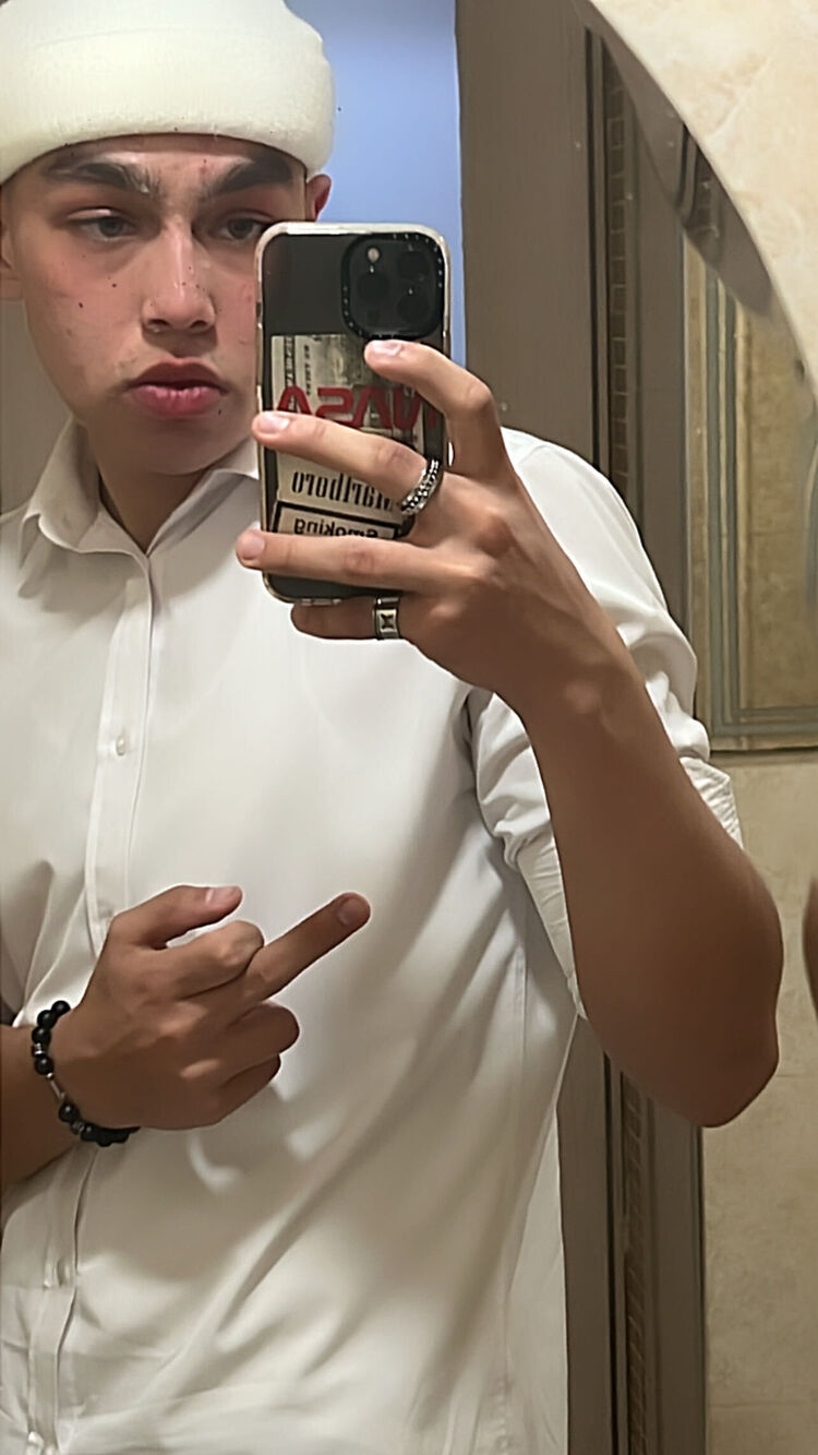  ,   , 24 ,   ,   