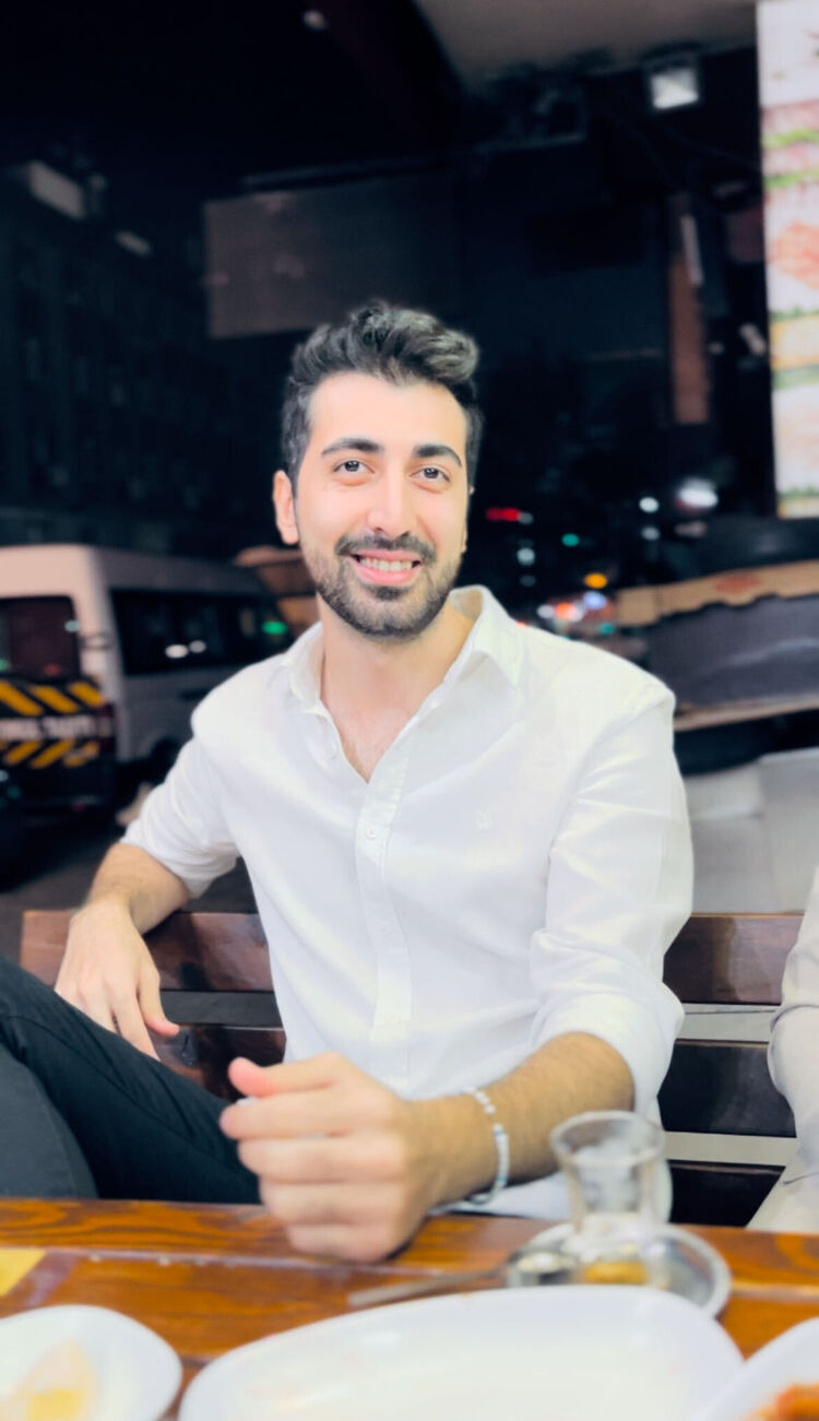  ,   Ali Asker, 25 ,   ,   