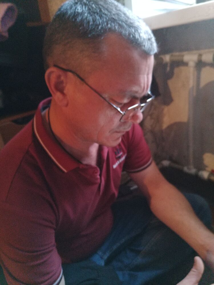  29786359  , 48 ,    