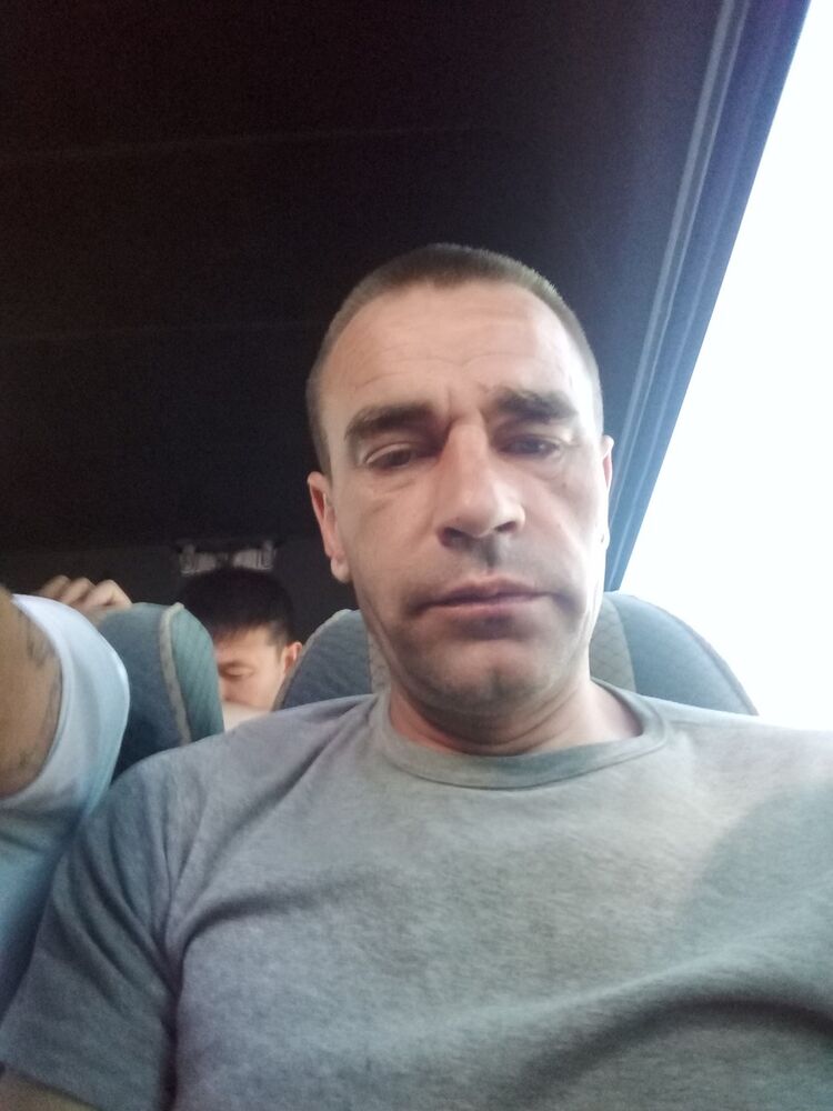  16570779  Wasya, 44 ,    
