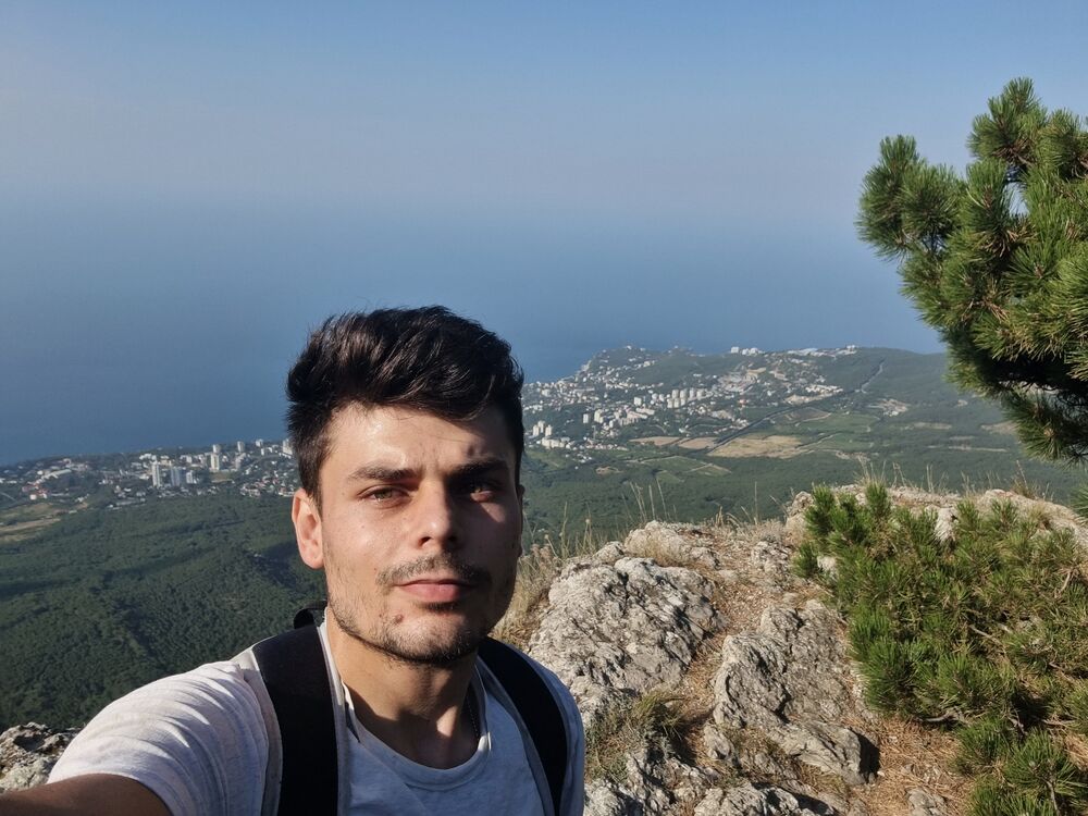  ,   Danila, 25 ,  