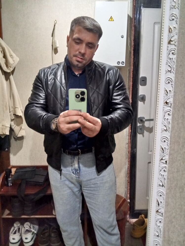  49187089  Dimarik, 35 ,    