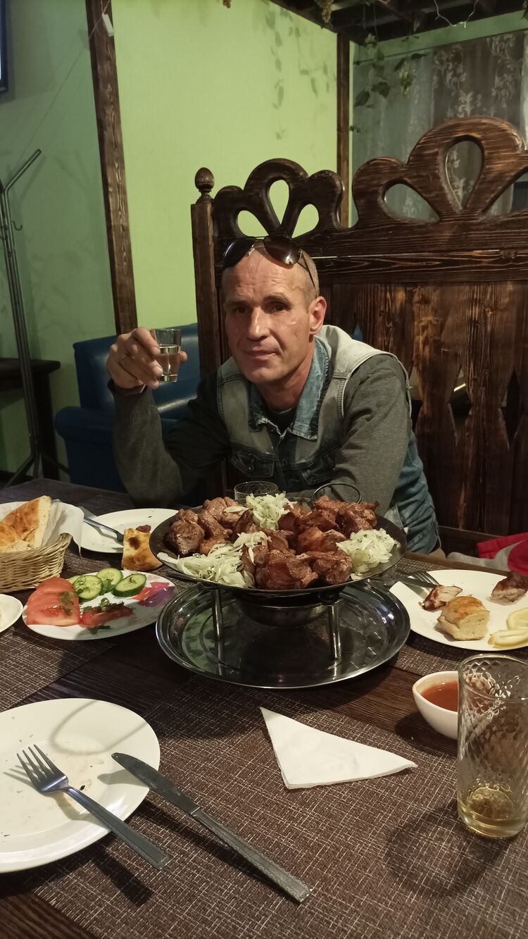  29279739  Vyacheslav, 47 ,    