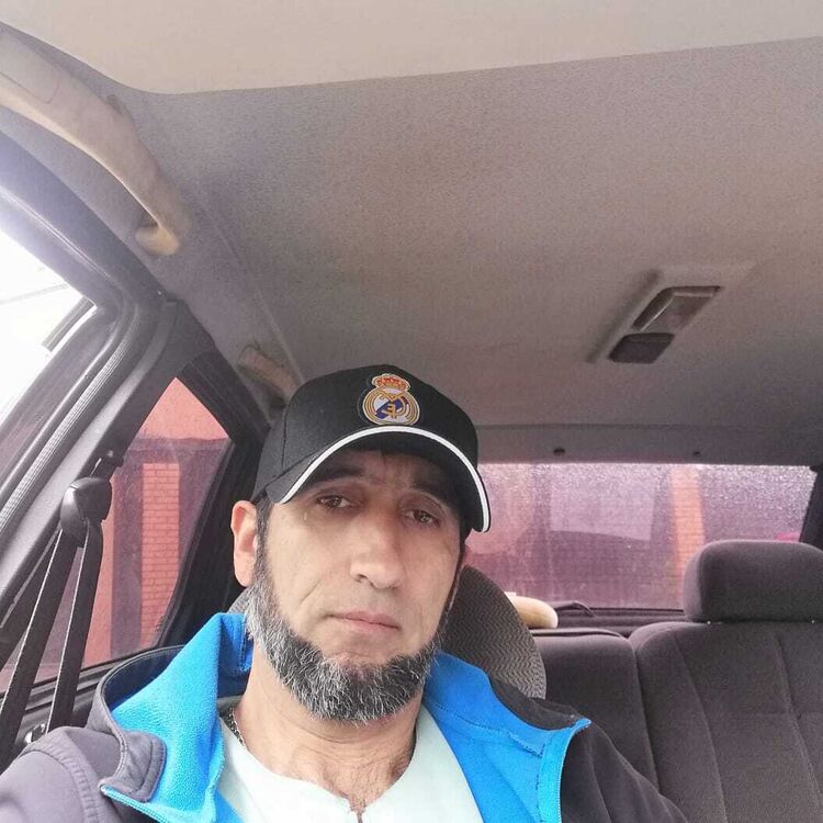  45731229  Farid, 41 ,    -