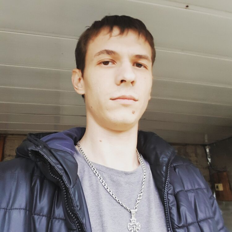  33383329  Leonid, 33 ,    