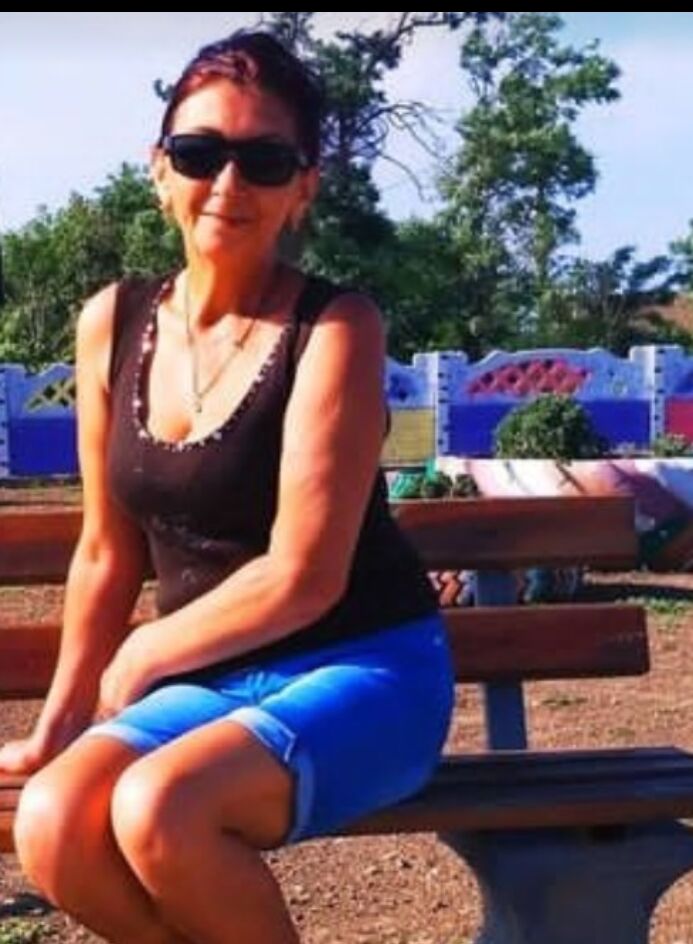  38203129  Nina, 58 ,    